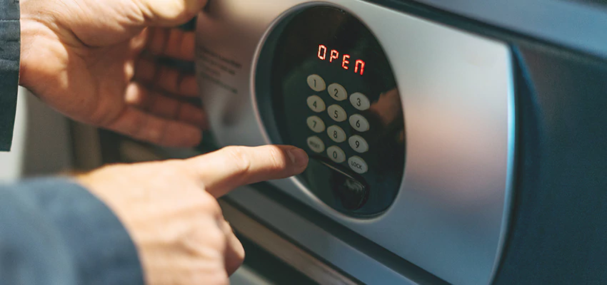 Cash Safe Openers in Melrose Park