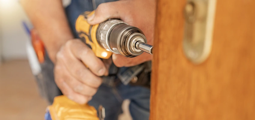 Break-in Door Replacement in Melrose Park